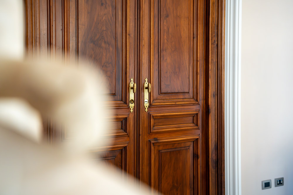 dettaglio Porta Sede Fondazione Cassa di Risaprmio di Asti